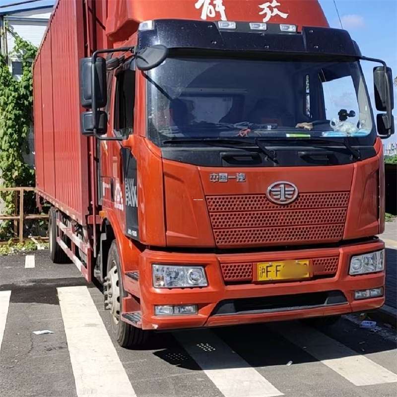 陈仓区罗平县进仓物流：专线直达的多元货运之旅